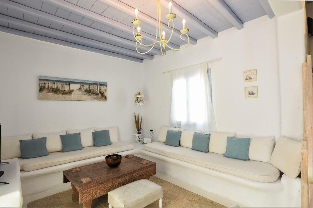 Blue Daisy House, Ornos, By Myconbay Mykonos Villa ภายนอก รูปภาพ